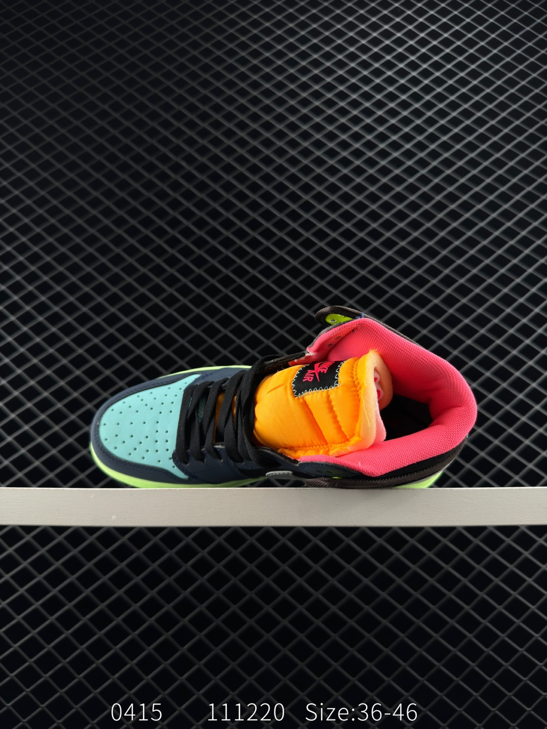 Nike Air Jordan 1 Retro Mid